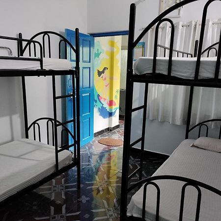 Goanvibes Hostel Anjuna Ngoại thất bức ảnh