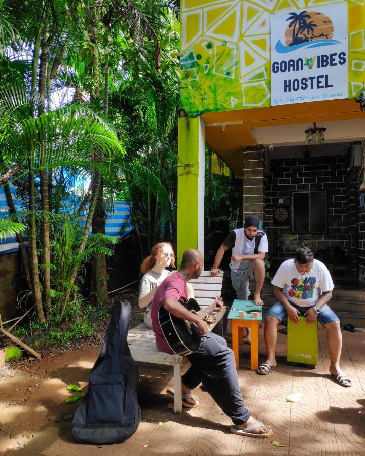Goanvibes Hostel Anjuna Ngoại thất bức ảnh