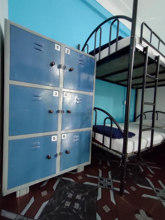 Goanvibes Hostel Anjuna Ngoại thất bức ảnh