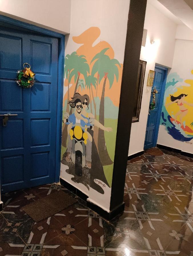 Goanvibes Hostel Anjuna Ngoại thất bức ảnh