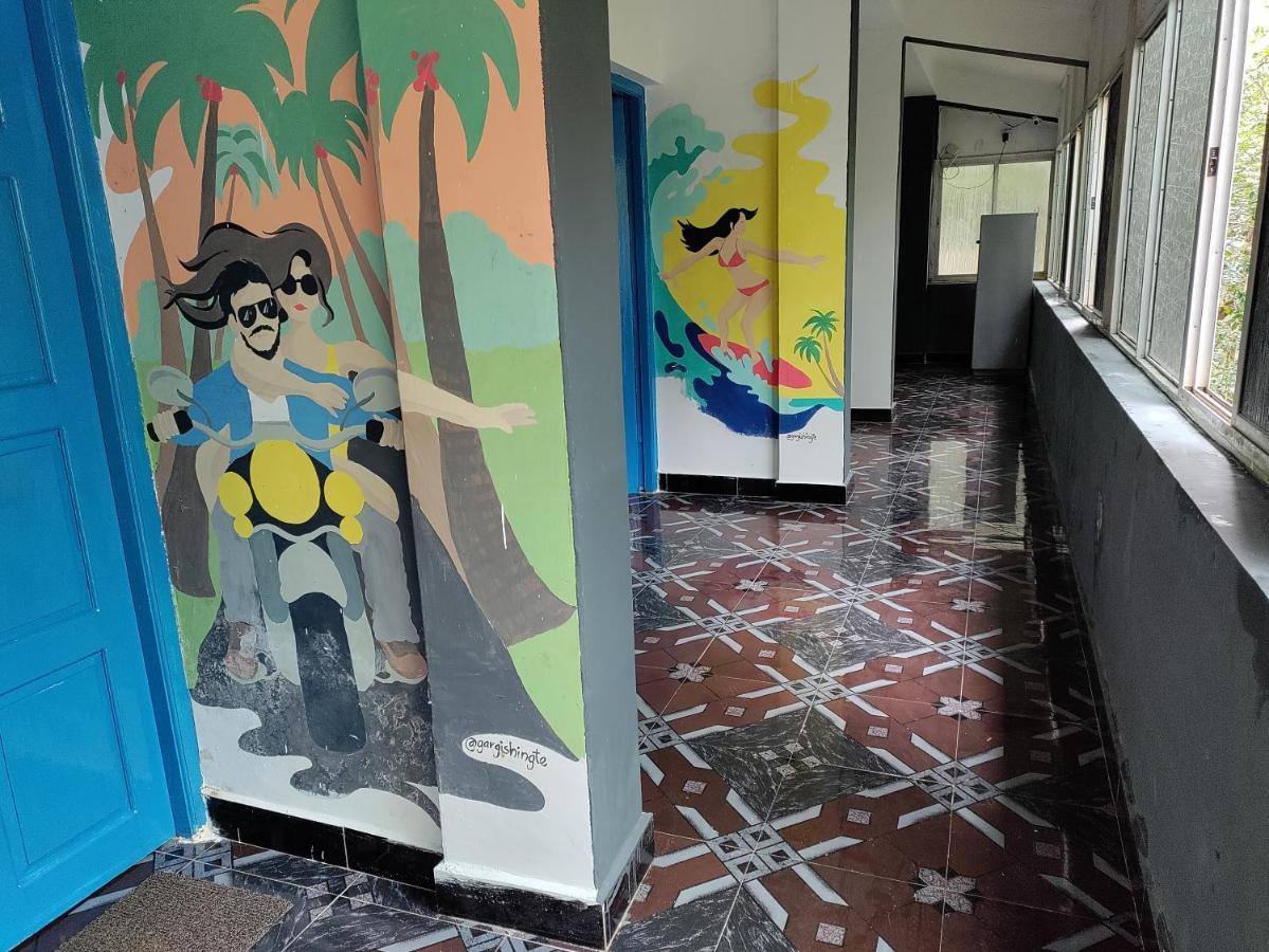 Goanvibes Hostel Anjuna Ngoại thất bức ảnh